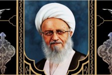 پیر و جوان، زن و مرد، کودک و خردسال؛ همه برای ابراز ارادت آمده اند  <img src="/images/picture_icon.gif" width="16" height="13" border="0" align="top">