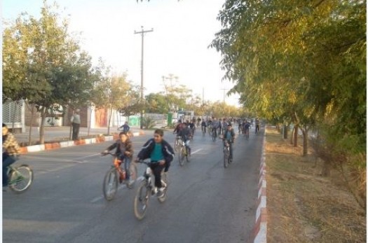 برنامه های هفته بسیج دانش آموزی بشرویه در یک نگاه/یوم الله۱۳آبان حماسه ای عظیم خلق میشود+تصاویر