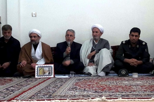 آیت الله هاشمی رفسنجانی شخصیت برجسته در کنار امام راحل و رهبری بودند/سردرب ادارات بشرویه سیاه پوش می شود
