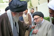 پیام تسلیت امام خامنه‌ای در پی درگذشت آیت‌الله خسروشاهی