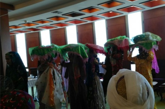 برپایی جشنواره‌های مد و لباس یکی از ابعاد رویارویی با تهاجم فرهنگی است