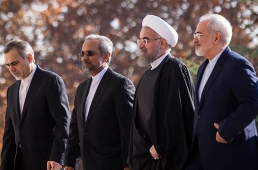 ۱۹ فروردین/روحانی هنوز تصمیمی برای کاندیداتوری نگرفته/حمایت جامعه مدرسین از جبهه مردمی/ادامه انتقادات از نشست انتخاباتی دولت