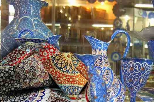 هنر می تواند ثروت تولید کند/وجود  ۷۰ رشته صنایع دستی در خراسان جنوبي
