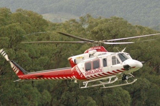 امدادرسانی به 6 بیمار نهبندانی با بالگرد اورژانس هوایی