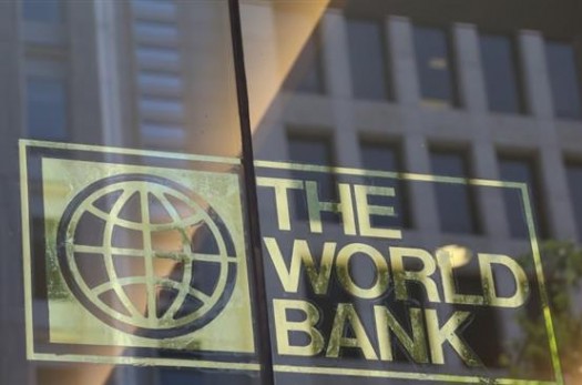 بانک جهانی پیش‌بینی خود از رشد اقتصادی ایران را 1.2 درصد کاهش داد/ سلب اعتماد سرمایه‌گذاران خارجی با تحریم‌های جدید آمریکا