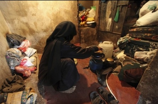 ۳۳درصد مردم ایران زیر خط فقر هستند