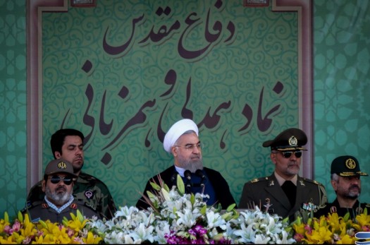 روحانی: چه بخواهید و چه نخواهید موشک‌هایمان را تقویت و از مردم مظلوم منطقه دفاع می‌کنیم
