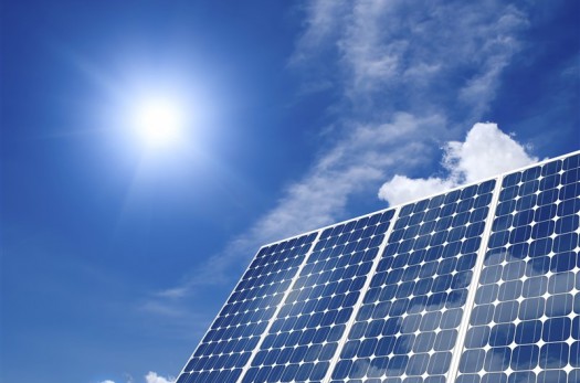 عملیات اجرایی اولین نیروگاه خورشیدی خراسان جنوبی آغاز شد