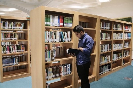 ۱۵۰ میلیون ریال از سهم نیم درصد درآمد شهرداری‌ها به کتابخانه‌های شهرستان درمیان پرداخت شد