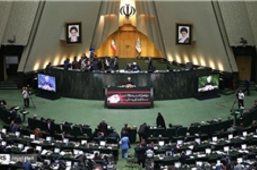 آقای روحانی! واردات کالاهای مشابه تولید داخل را ممنوع کنید