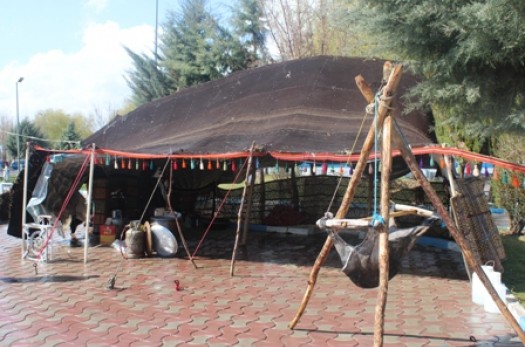 ۷ سیاه چادر عشایری در شهرستان فردوس برپا می‌شود