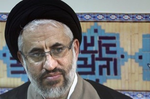 آقای روحانی در تیم اقتصادی خود تجدیدنظر کنید/ مشکلات مردم در پدیده و مؤسسات مالی برطرف نشده است