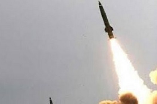 پایگاه هوایی عربستان در «عسیر» هدف موشک یمن قرار گرفت