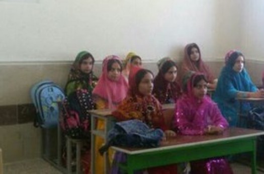 دانش‌آموزان ۴ روستای زیرکوه با لباس محلی در کلاس درس حاضر می‌شوند