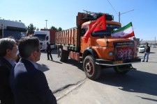 ۱۰۵ کامیون برای خدمت‌رسانی به زائران اربعین از خراسان جنوبی به عراق اعزام شد