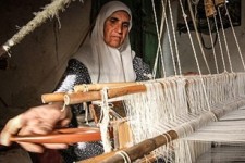 روستایی که با همت زنانش جهانی شد/ هر خانه‌ «خراشاد» یک واحد اقتصاد مقاومتی