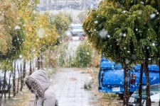 ابر و باد و باران به آسمان کویری خراسان جنوبی می‌آید