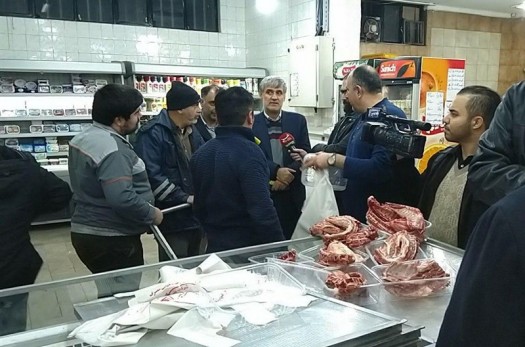 ۸ تن گوشت گرم گوسفندی تنظیم بازار در بیرجند توزیع می‌شود