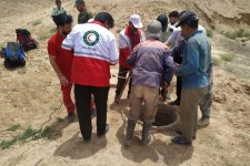 نجات کارگری از عمق چاه در روستای نوخانیک