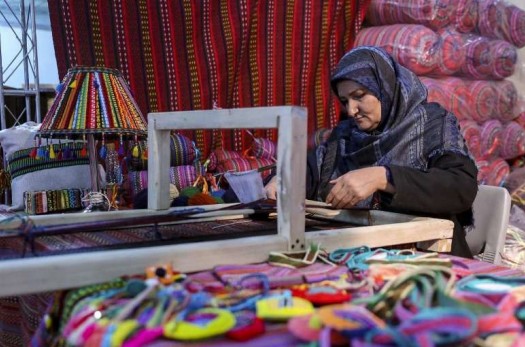 طرح توانمندسازی اقتصادی زنان سرپرست خانوار در خراسان جنوبی اجرایی می‌شود