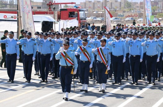 رژه نیروهای مسلح در بیرجند برگزارشد