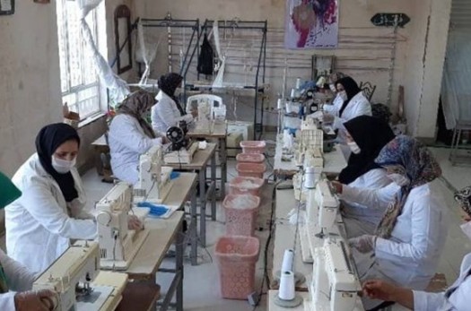 ۱۰ واحد تولید ماسک برای مقابله با کرونا در خراسان‌جنوبی راه‌اندازی شد