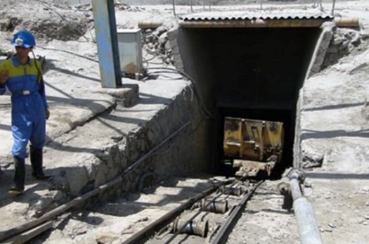 «قلعه‌زری» بزرگ‌ترین معدن فلزی زیرزمینی خاورمیانه/ ورود دستگاه قضا برای نوسازی تجهیزات