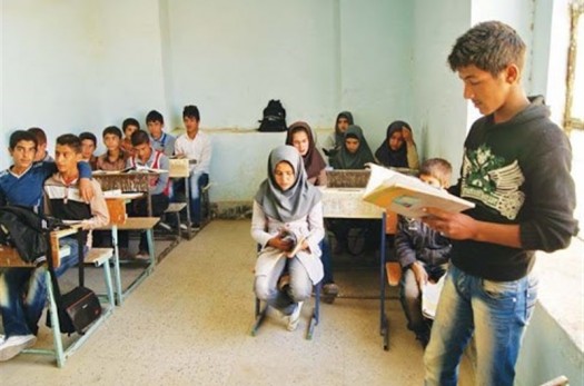 تحصیل مختلط ‌دانش‌آموزان دختر و پسر در برخی نقاط خراسان جنوبی‌/ ‌هنوز در برخی مناطق سند ۲۰۳۰ اجرا می‌شود